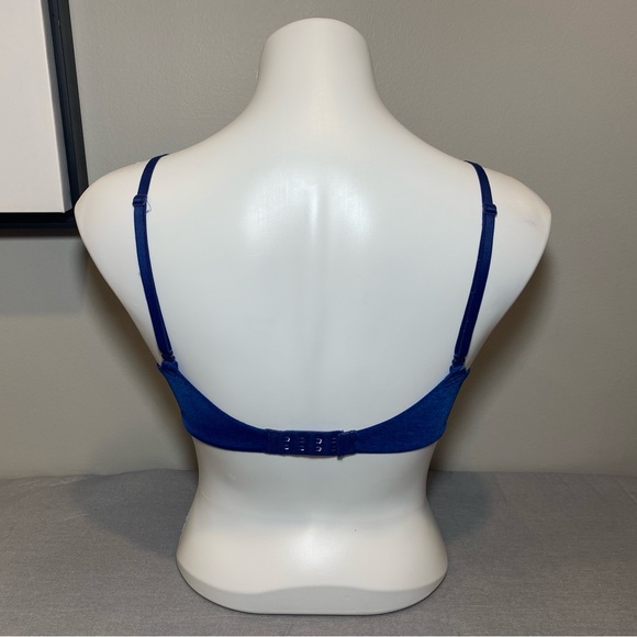 Victoria’s Secret Uplift Semi Demi Bra - Picture 5 of 5